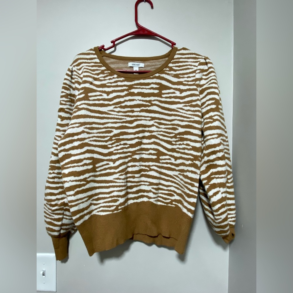 Women’s sweater